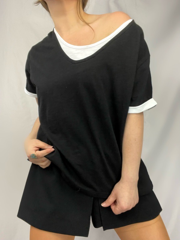 Polera Negra con Blanco Nathalie