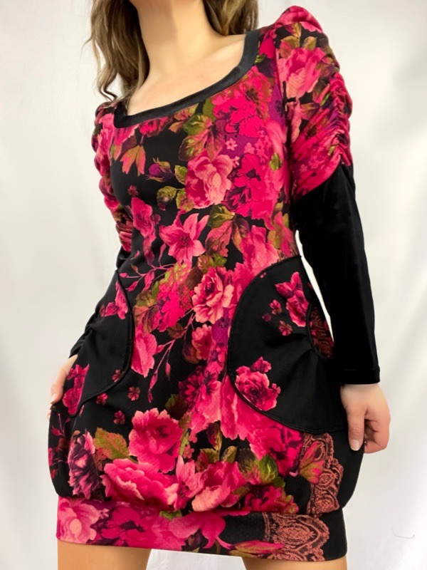Vestido Negro Flor Frida