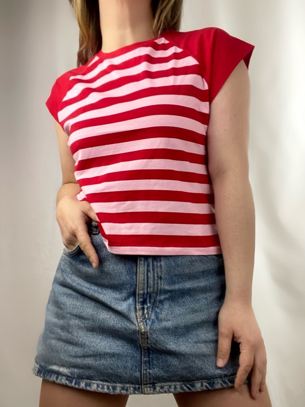 Polera Rayas Rojas Bruna