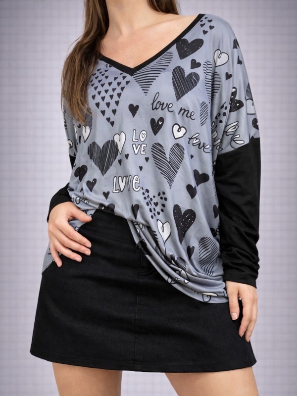 Polera Algodon Manga Larga Love Me Corazones Grises