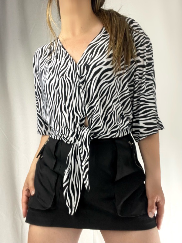 Blusa Amélie Zèbre Print Animal Anudada