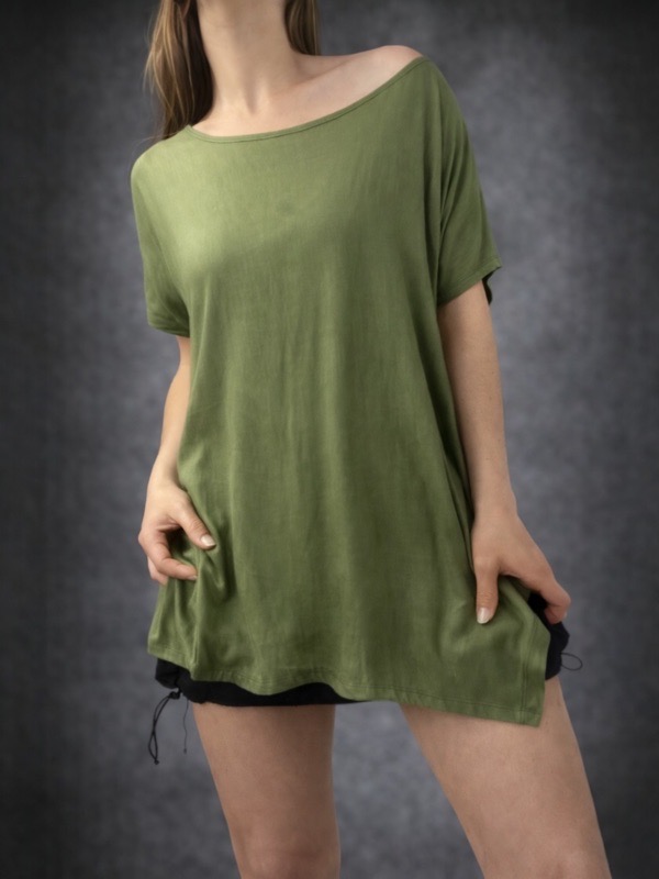 Polera Verde Olivo Gaia Modal